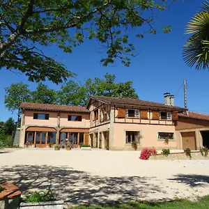 https://gite-la-saubolle-a-marciac.midi-pyreneeshotels.com